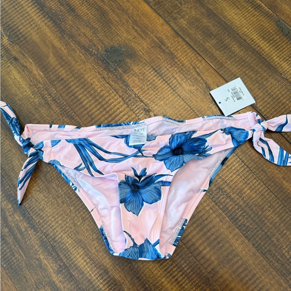 Skye Swimwear Bikini Bottoms Large